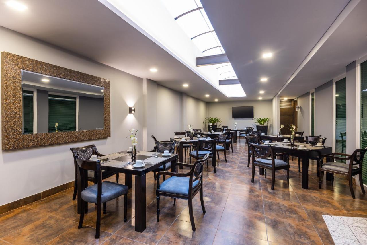 Hotel Egina Медельин Экстерьер фото