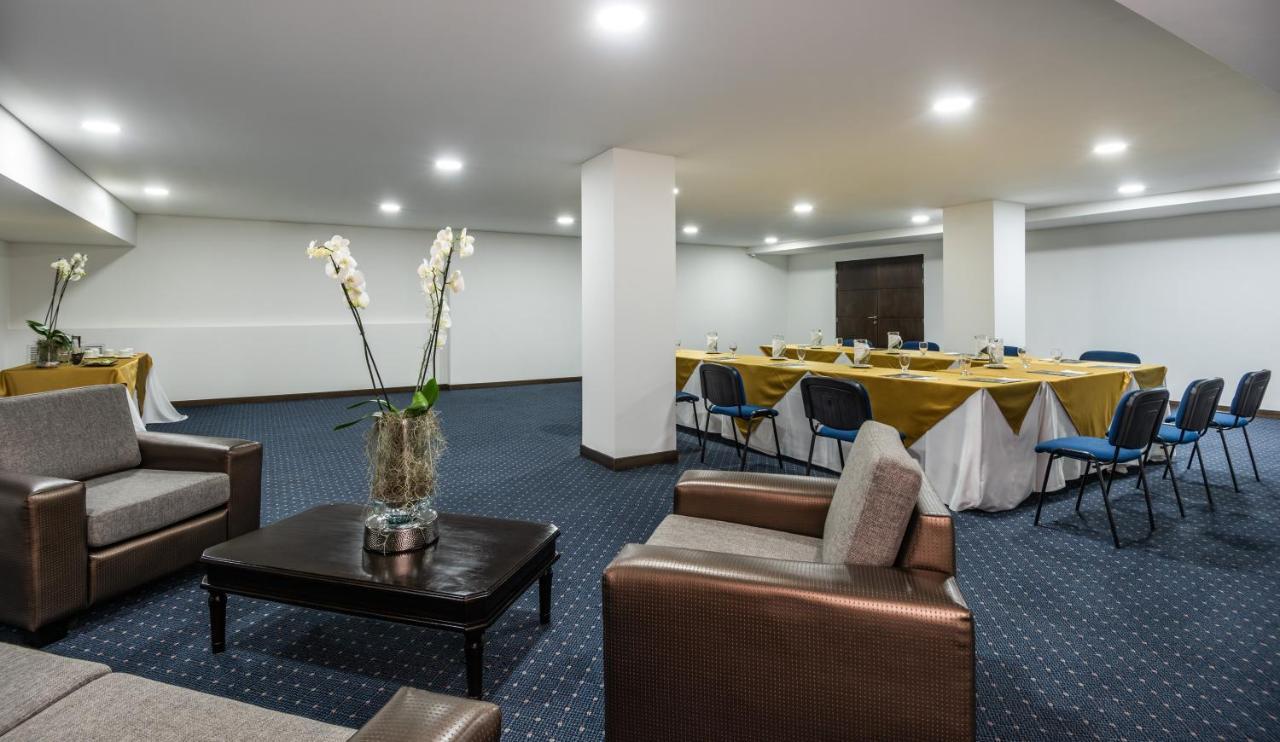 Hotel Egina Медельин Экстерьер фото