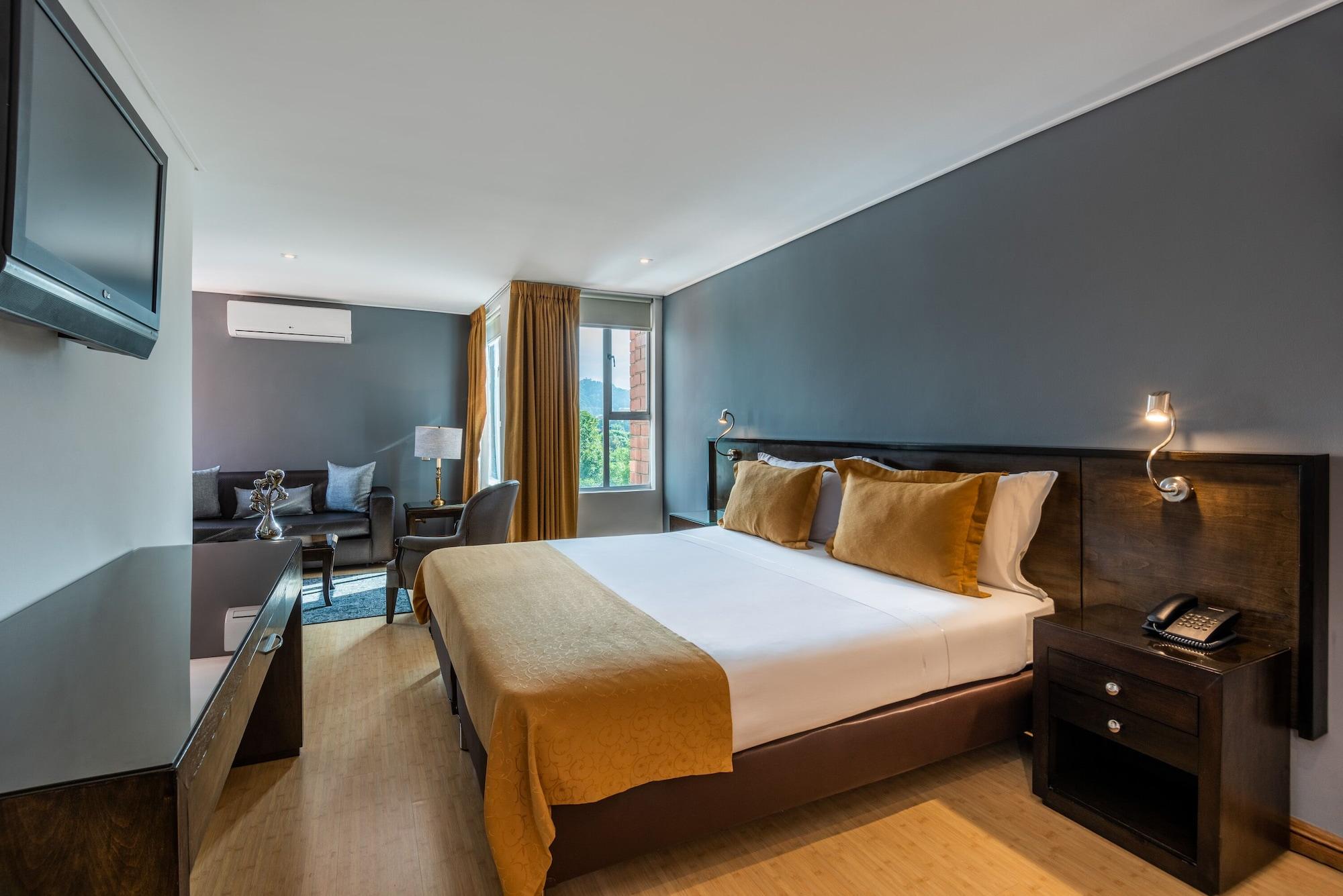Hotel Egina Медельин Экстерьер фото