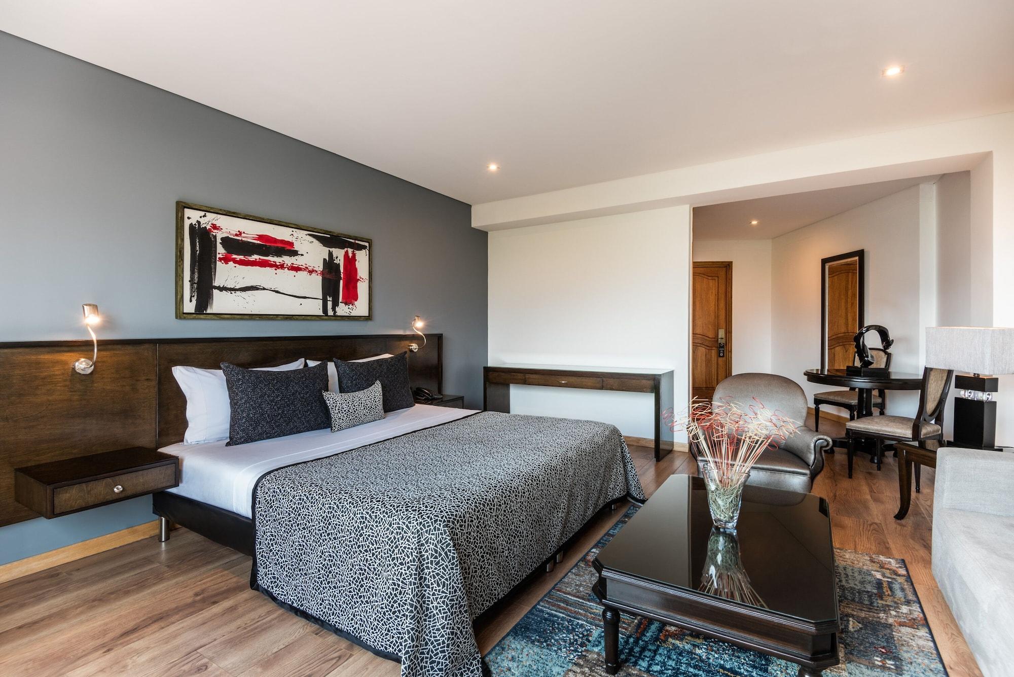 Hotel Egina Медельин Экстерьер фото