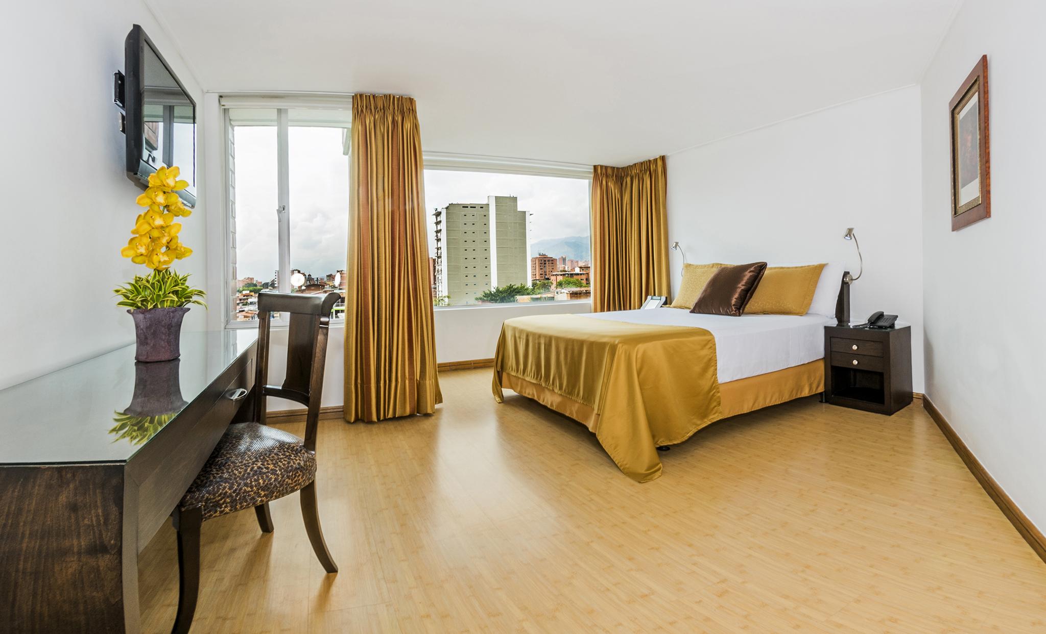 Hotel Egina Медельин Экстерьер фото